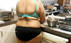 Big boobs Bhabhi in someone's skin Kitchen wearing panties and bra