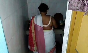 4k Full Hard-core - Desi StepMom nigh Saree fucked off out of one's mind StepSon While cooking - DESTROYED HER PUSSY & CAME INSIDE HER - 2023 NEW