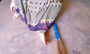 Indian Aunty boom with broom