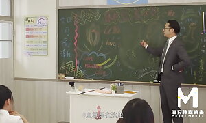 Model tv - nice oriental teen get fuck in the classroom