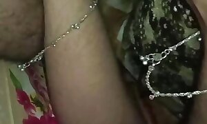 Desi indian chunky boobs bhabhi got oli massaged, oral deep throat and drilled wide of massage pinchbeck boy and jism on the top of face