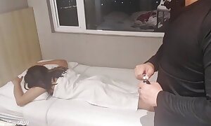 Masseur fucked the buyer during a set-to massage